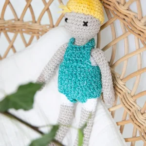 Poupée Paul au crochet