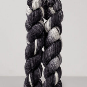 Laine Urth Yarn - Echoes - 1511